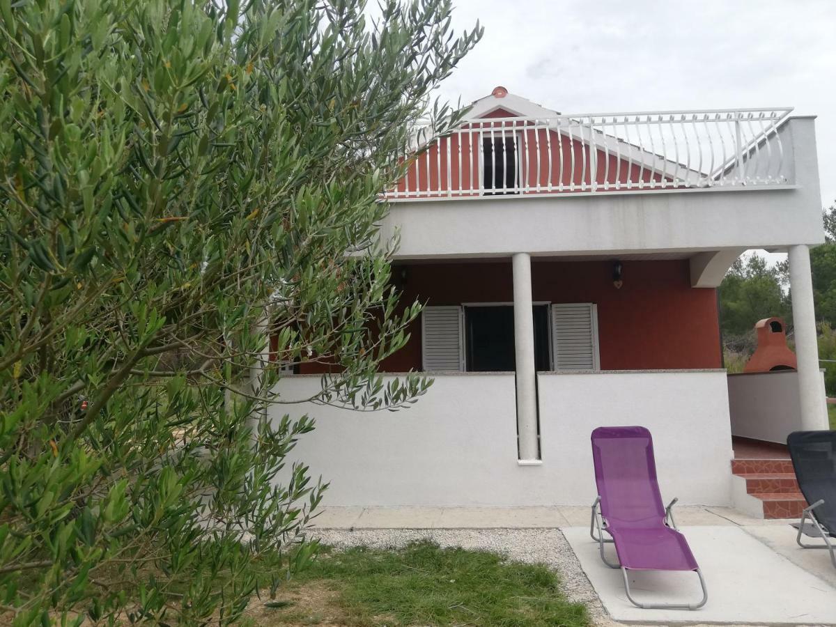 Vacation Home Katarina Nin Exteriör bild